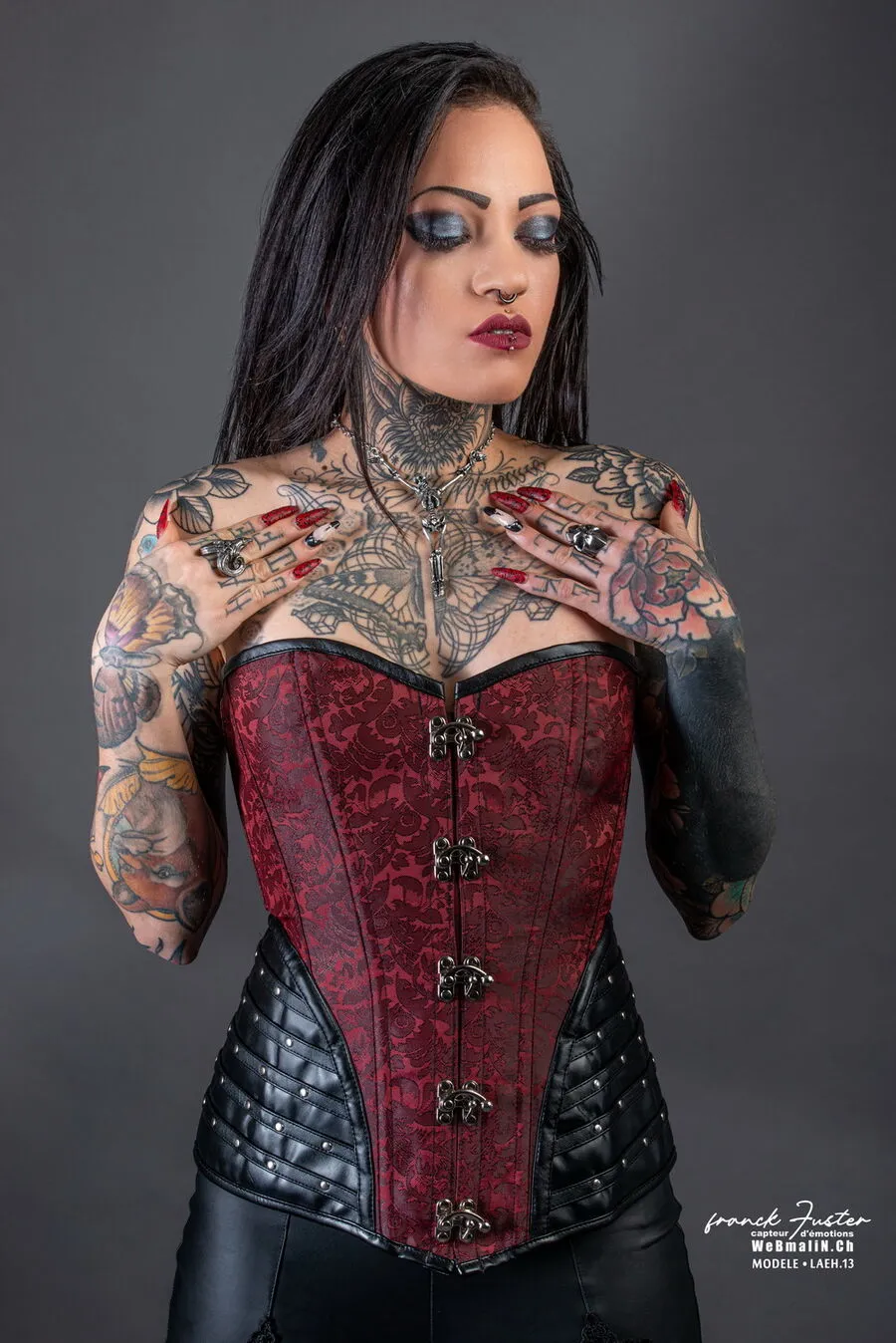 DISCOBOLE Corset Rock Gothique Rouge 3 DISCOBOLE Corset Rock Gothique Rouge