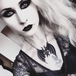 Collier Gothique Maléfique RESTYLE -Vêtements Gothiques 199531611 532451064598399 1059172796254915080 n 900