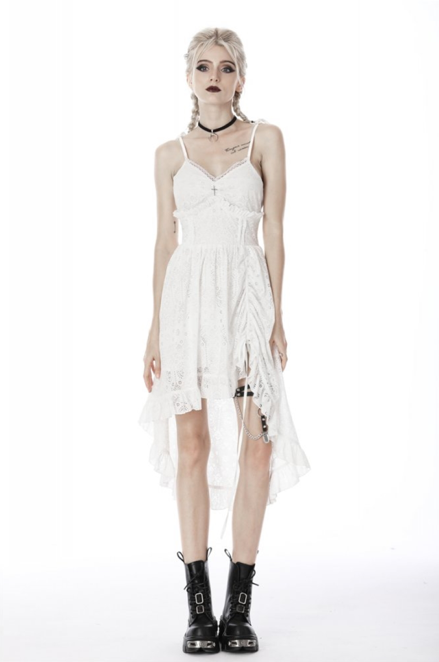 Robe Gothique Blanche DARK IN LOVE 'Aeriel' 4 Robe Gothique Blanche DARK IN LOVE 'Aeriel' – Image 2