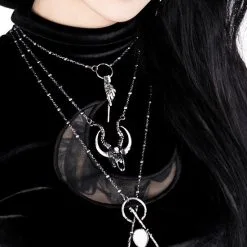 Collier RESTYLE 'crescent Skull' -Vêtements Gothiques eng pl gothic 3d silver crescent skull pendant 2031 10 900