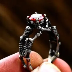 DISCOBOLE Bague Squelettes 5 DISCOBOLE Bague Squelettes -Vêtements Gothiques h4614ede091ee4e77a978388cfd07aef4cjpg 960x960 900