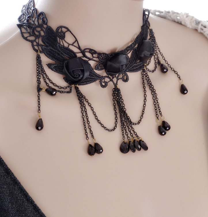 DISCOBOLE Collier Gothique Ras De Cou 3 DISCOBOLE Collier Gothique Ras De Cou