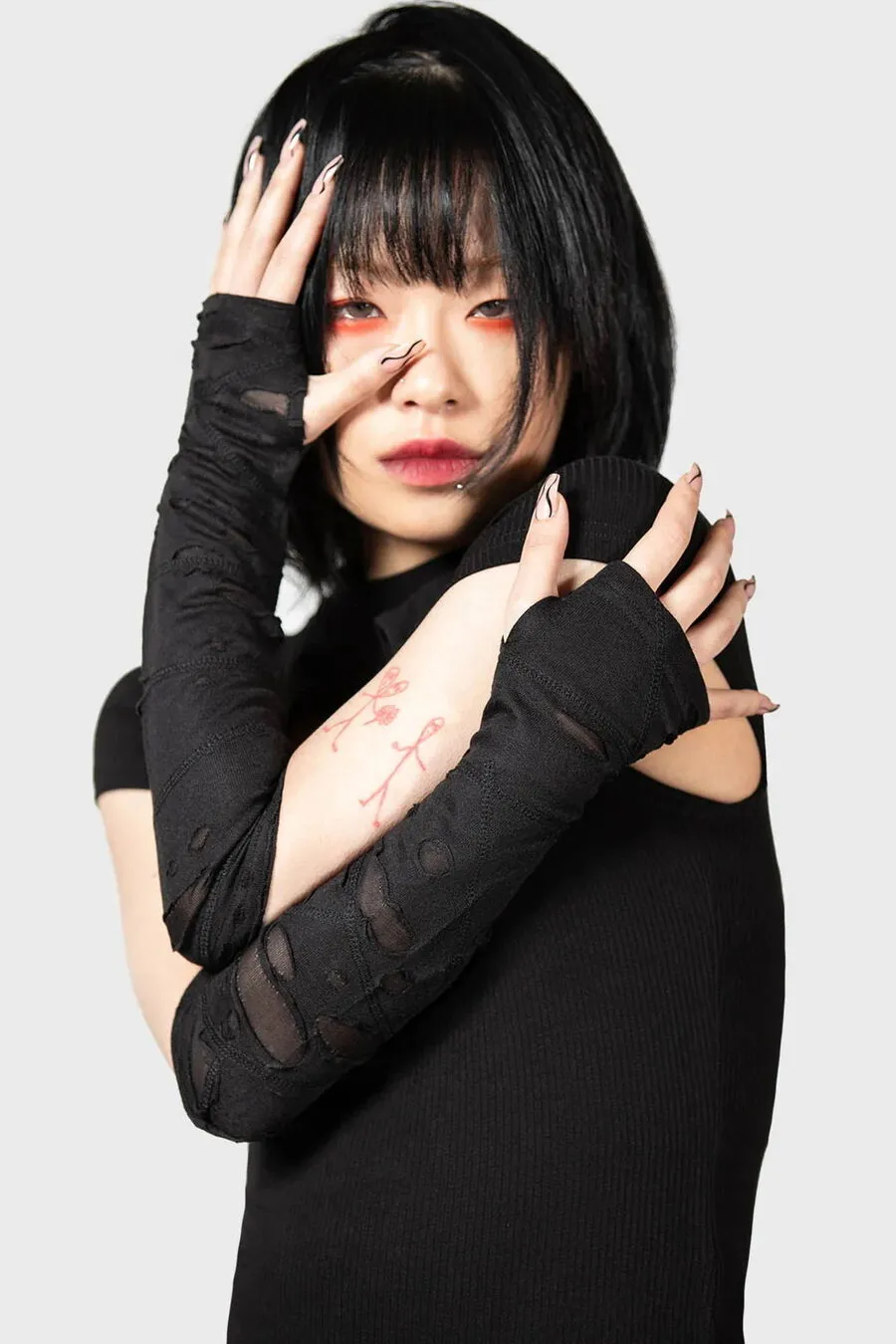 Longues Mitaines KILLSTAR 'isqesis' 4 Longues Mitaines KILLSTAR 'isqesis' – Image 2