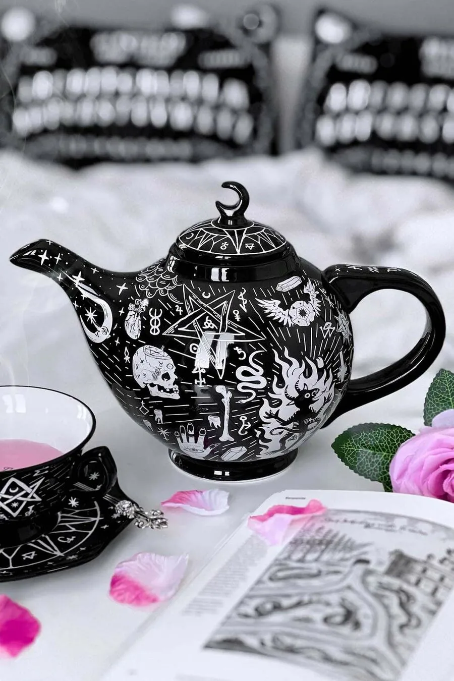 Théière KILLSTAR 'spiritualis' 3 Théière KILLSTAR 'spiritualis'